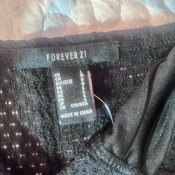 Forever 21 Black Textured Tank Top - Picture 6 of 6